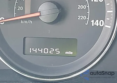 2008 Jeep Commander Sport z USA, uszkodzony, nr VIN 1J8HG48KX8C198570